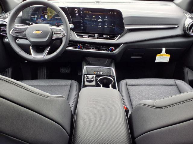new 2026 Chevrolet Equinox car, priced at $30,170