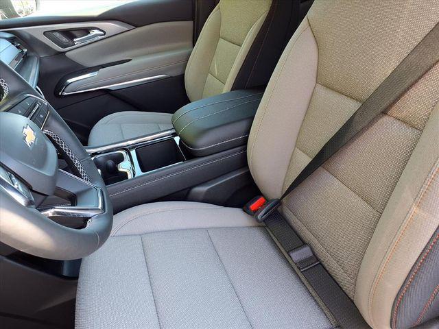 new 2026 Chevrolet Traverse car, priced at $39,561
