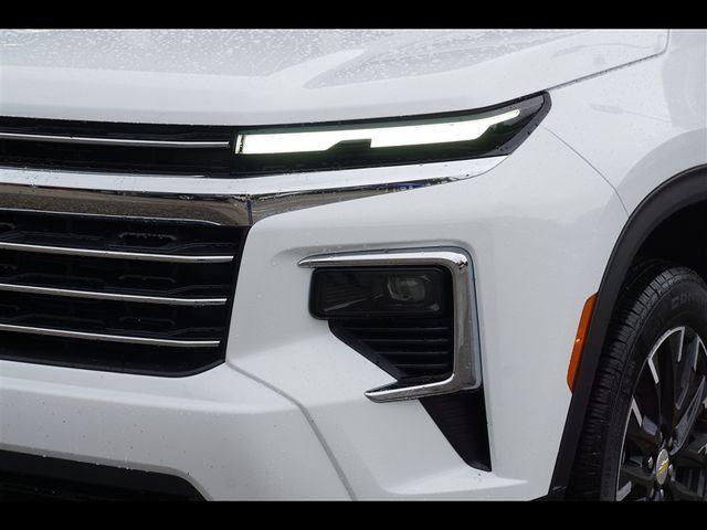 new 2026 Chevrolet Traverse car, priced at $43,577