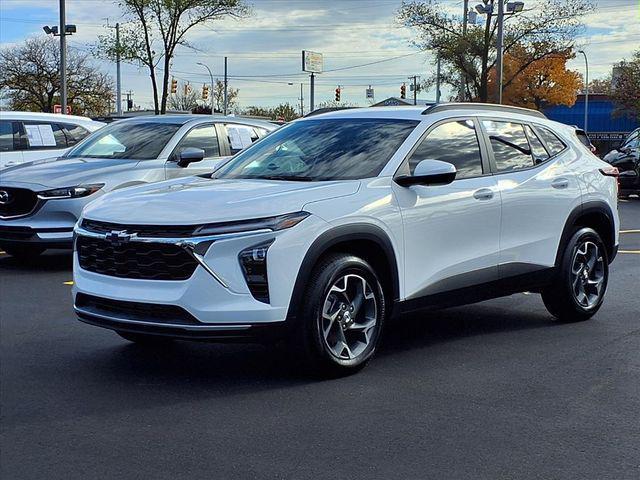 used 2025 Chevrolet Trax car, priced at $22,480