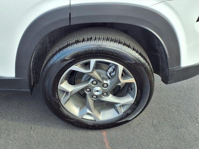 used 2025 Chevrolet Trax car, priced at $22,480