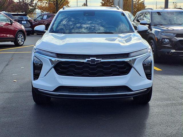 used 2025 Chevrolet Trax car, priced at $22,480