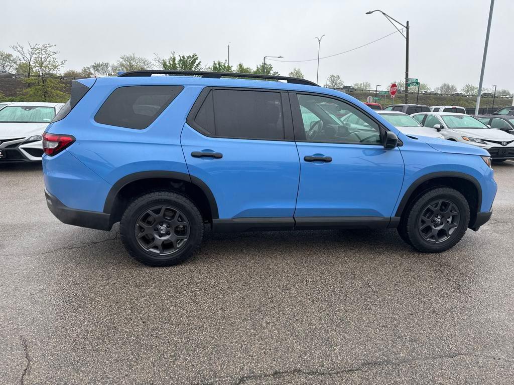 used 2024 Honda Pilot car, priced at $41,978