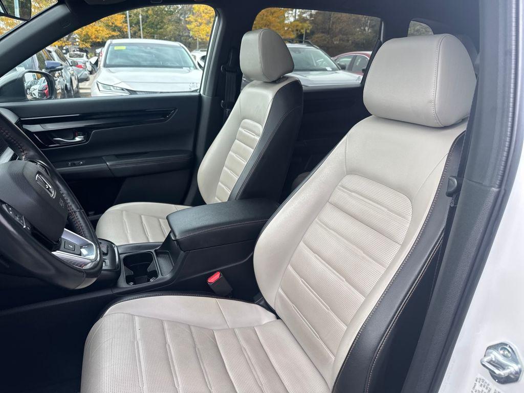 used 2023 Honda CR-V Hybrid car, priced at $37,498