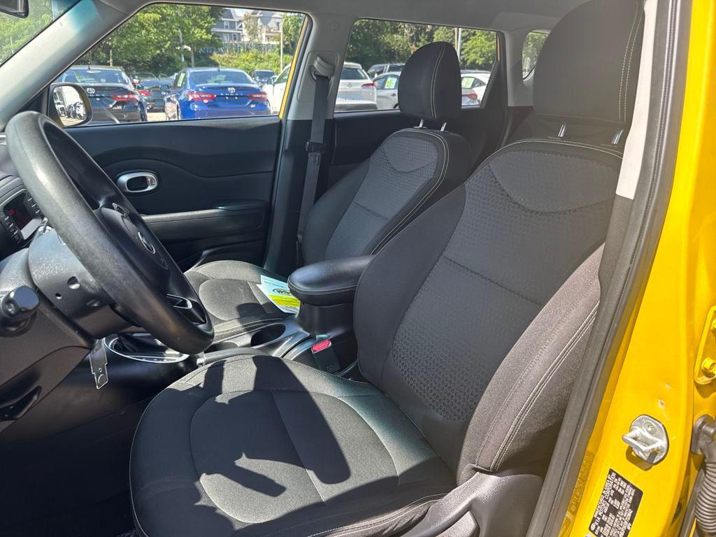 used 2015 Kia Soul car, priced at $9,999