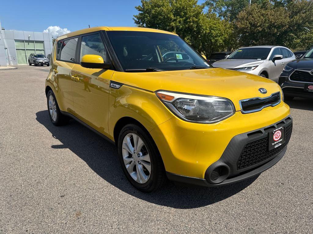 used 2015 Kia Soul car, priced at $9,999