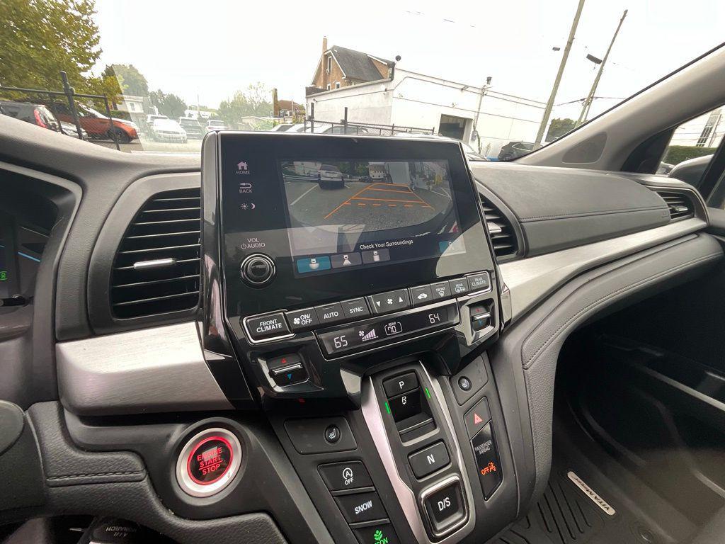 used 2024 Honda Odyssey car, priced at $39,998