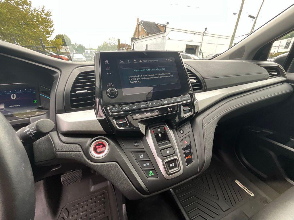 used 2024 Honda Odyssey car, priced at $39,998