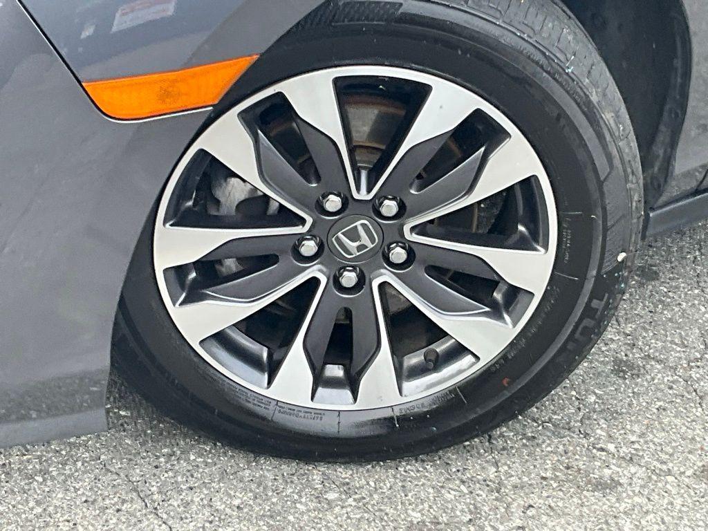 used 2024 Honda Odyssey car, priced at $39,998