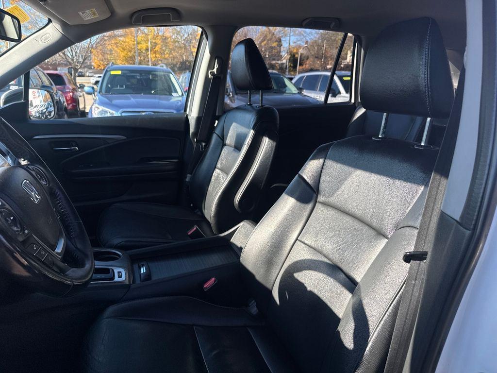 used 2017 Honda Pilot car, priced at $23,498