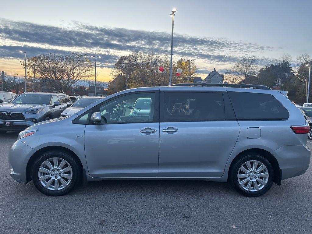used 2017 Toyota Sienna car, priced at $30,498