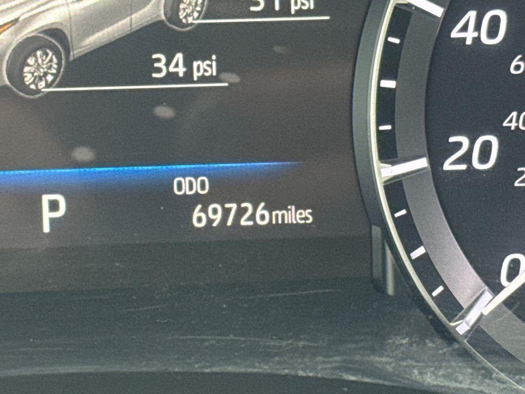 used 2020 Toyota Highlander car, priced at $31,998