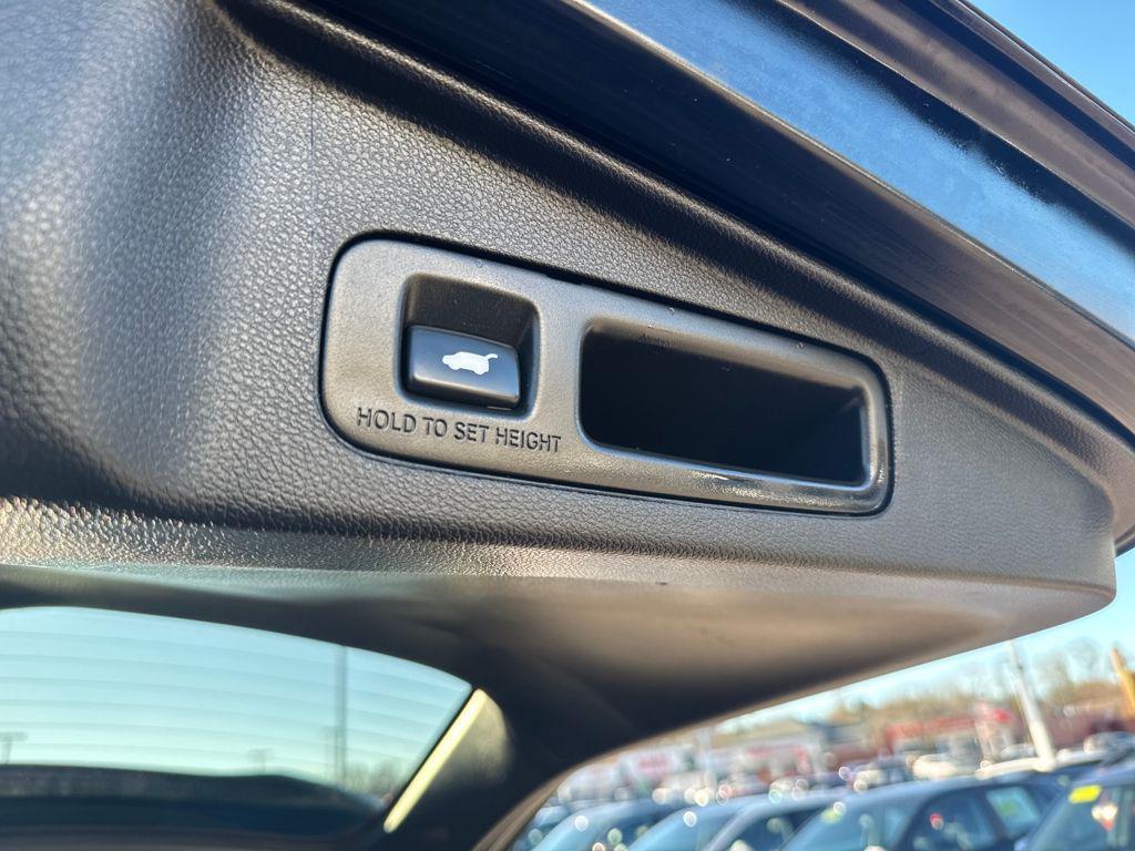 used 2020 Honda CR-V Hybrid car, priced at $25,498