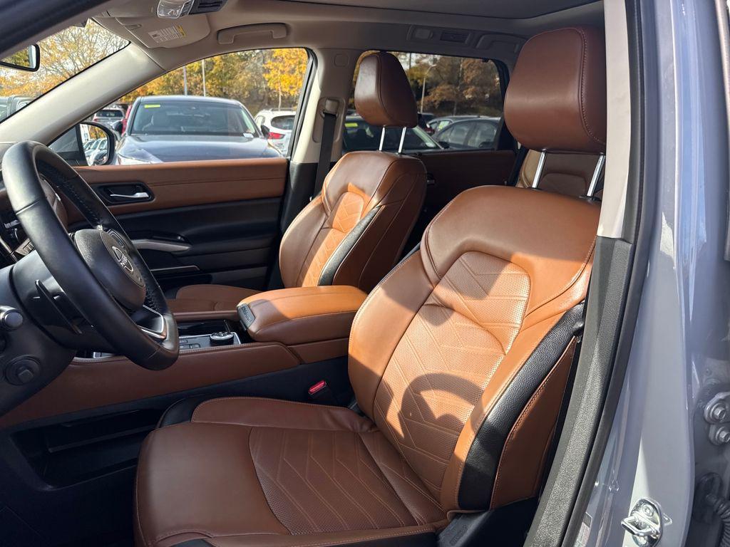used 2025 Nissan Pathfinder car, priced at $46,344