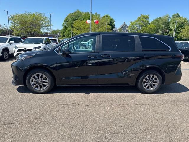 used 2024 Toyota Sienna car, priced at $37,684