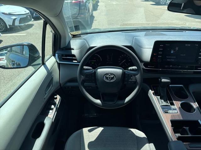used 2024 Toyota Sienna car, priced at $37,684