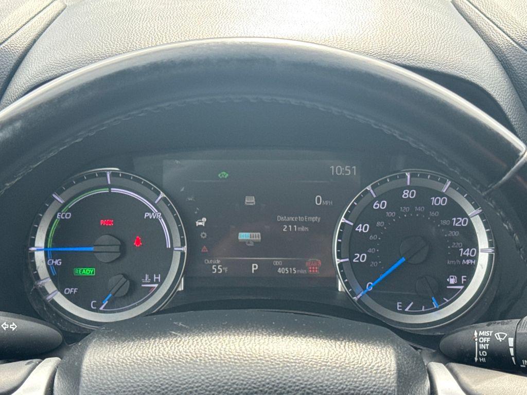 used 2024 Toyota Highlander Hybrid car, priced at $41,058