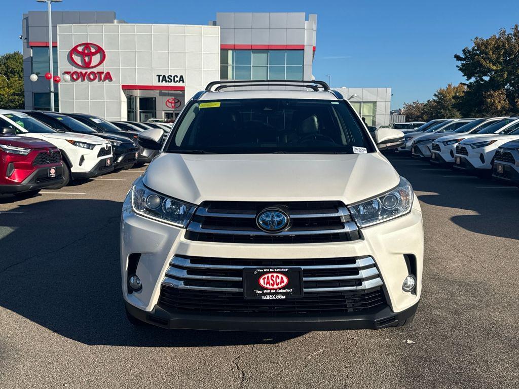 used 2018 Toyota Highlander Hybrid car, priced at $28,498