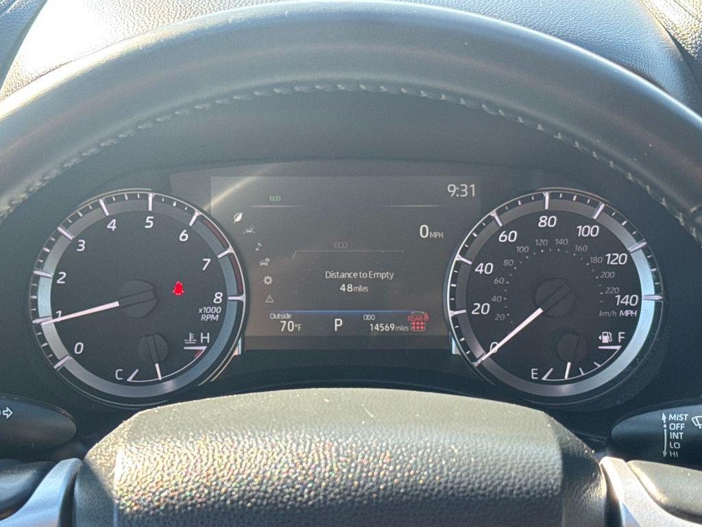 used 2024 Toyota Highlander car, priced at $42,249