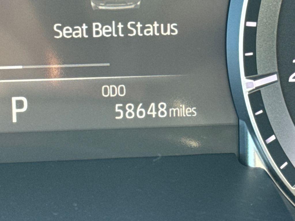 used 2022 Toyota Highlander car, priced at $37,489