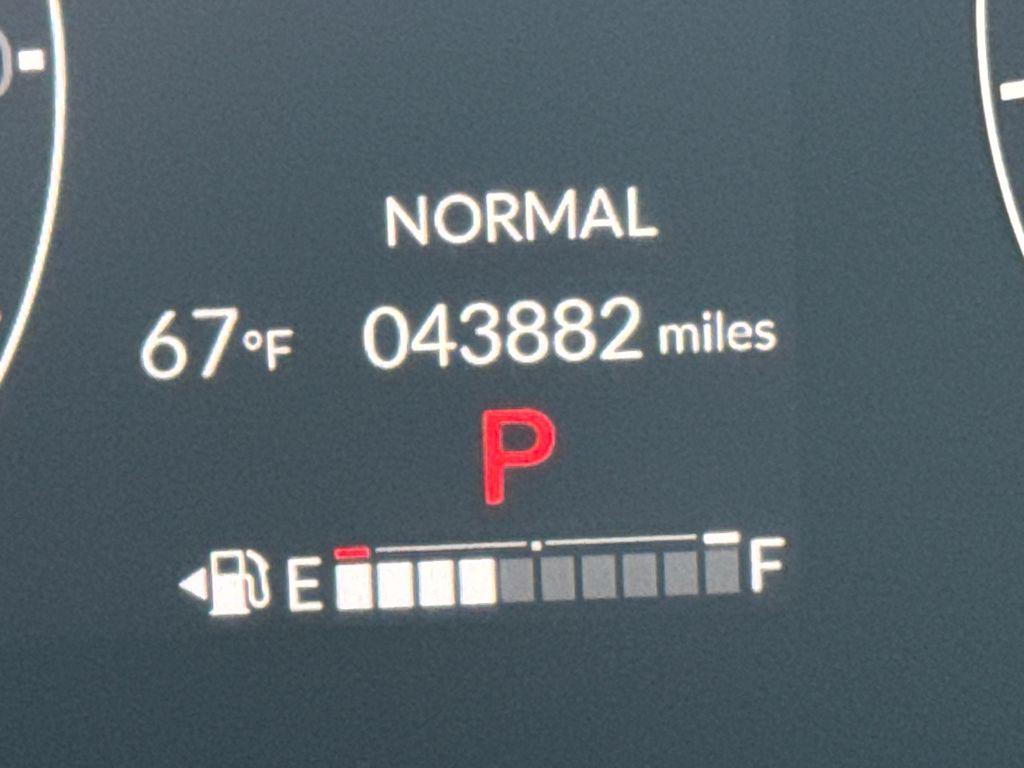 used 2025 Honda CR-V Hybrid car, priced at $32,494