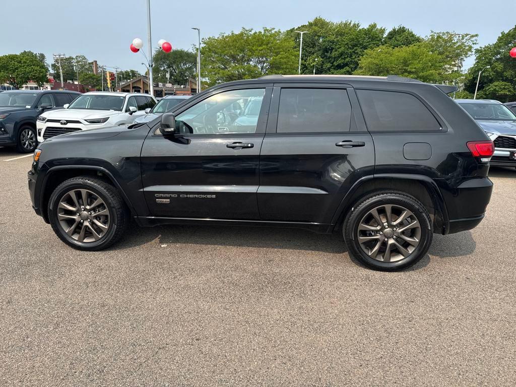 used 2016 Jeep Grand Cherokee car, priced at $14,999
