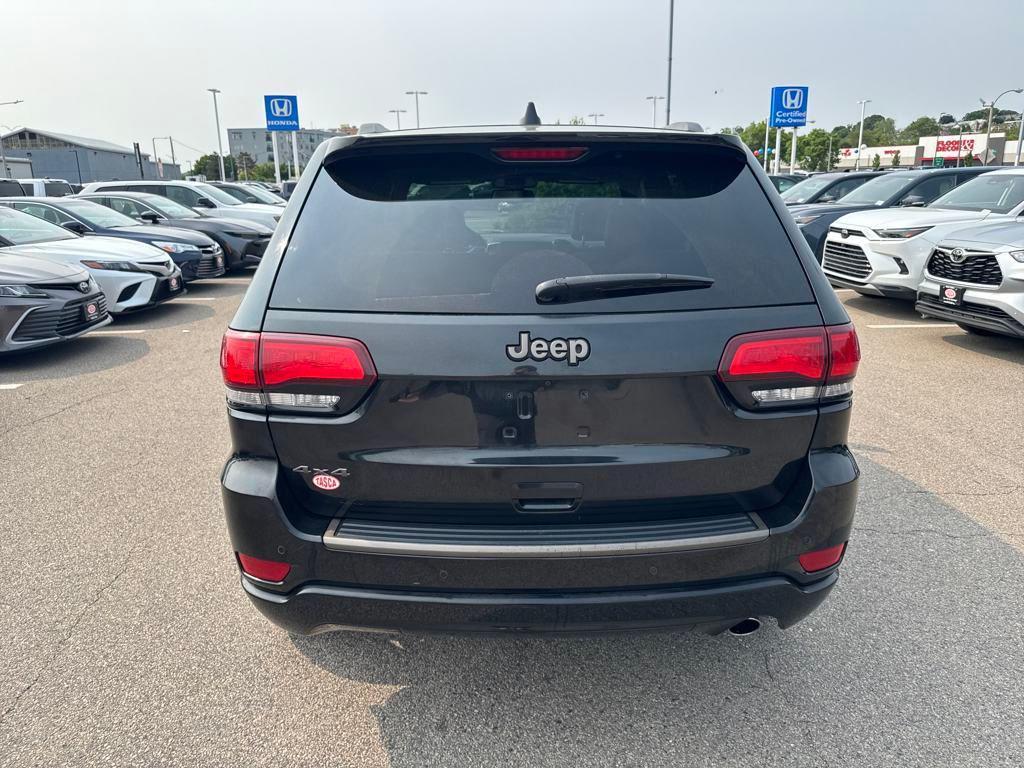 used 2016 Jeep Grand Cherokee car, priced at $14,999