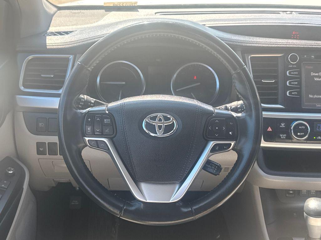 used 2019 Toyota Highlander Hybrid car, priced at $30,698