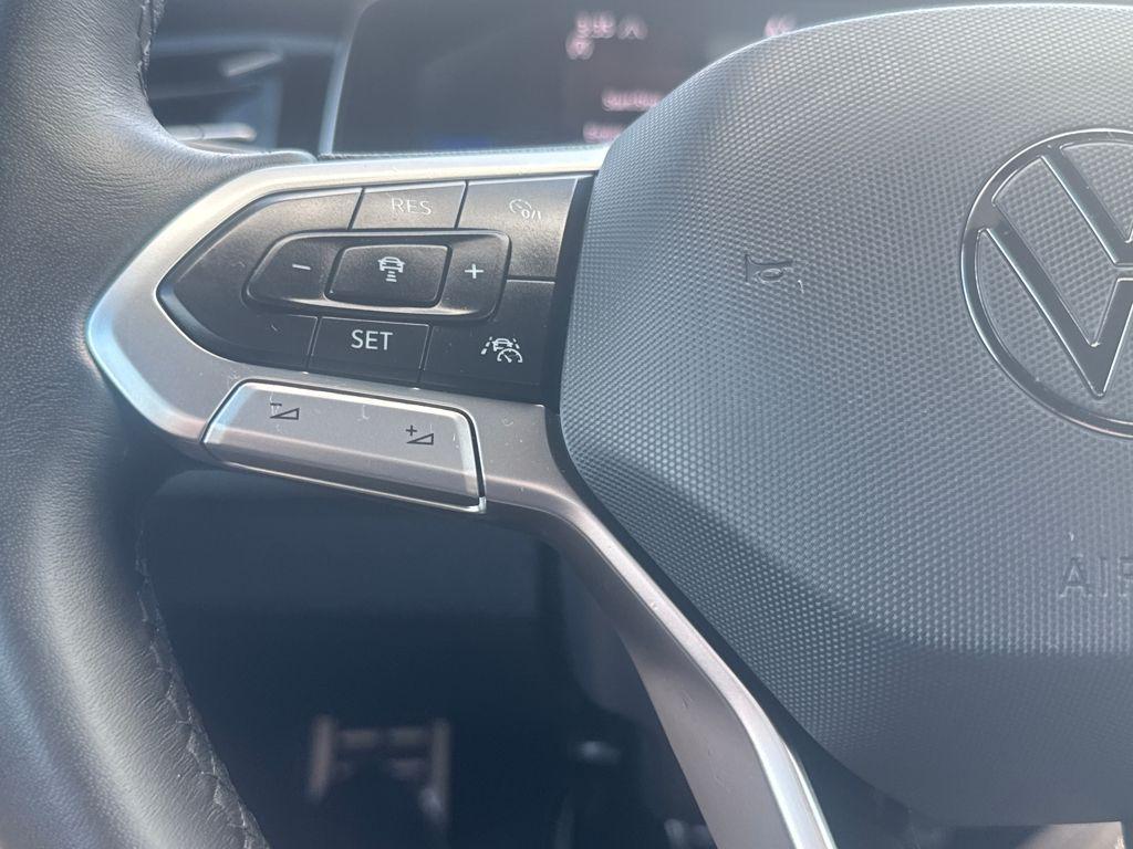 used 2025 Volkswagen Jetta car, priced at $21,998