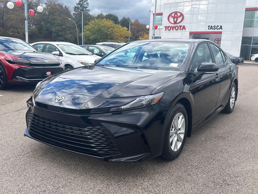 used 2025 Toyota Camry car, priced at $32,353