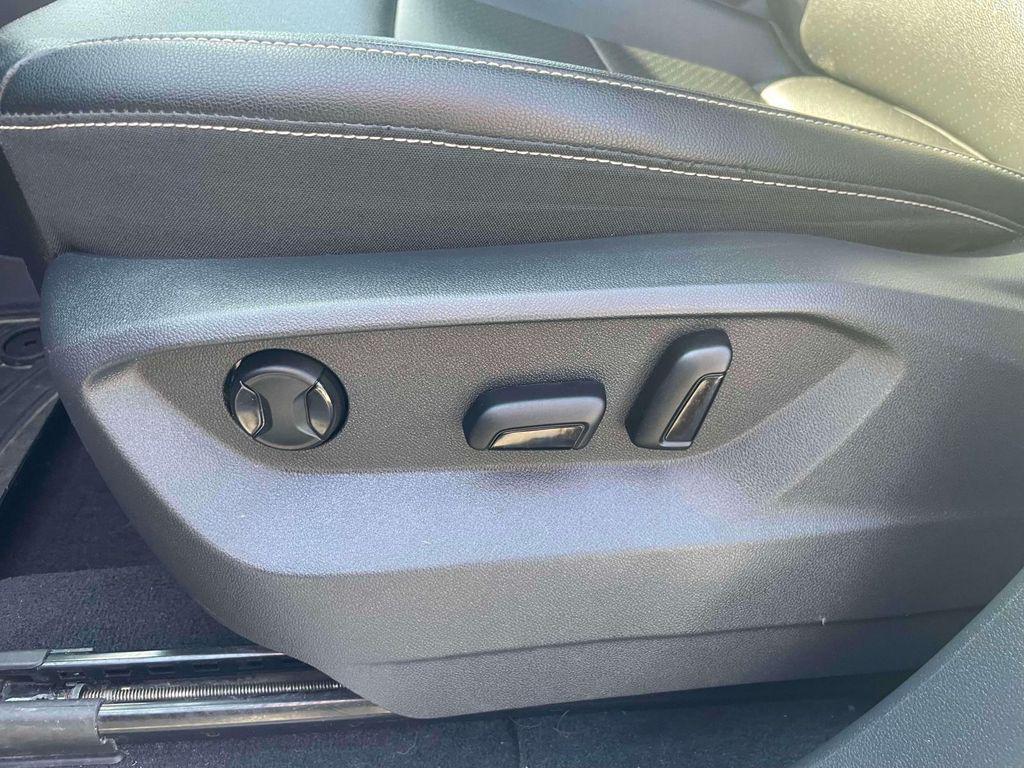 used 2023 Volkswagen Atlas car