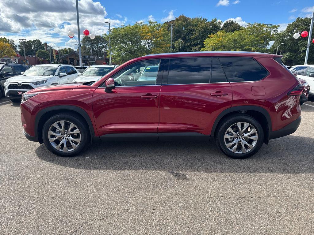 used 2025 Toyota Grand Highlander car, priced at $55,998