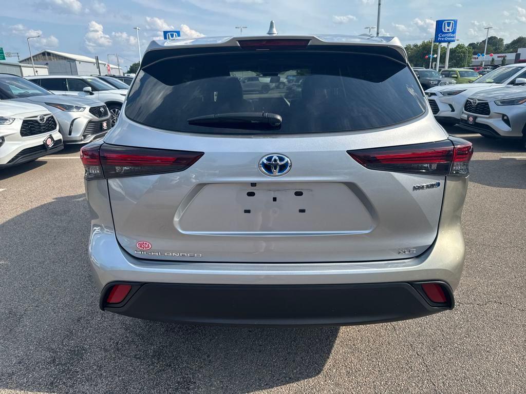 used 2024 Toyota Highlander Hybrid car, priced at $45,763