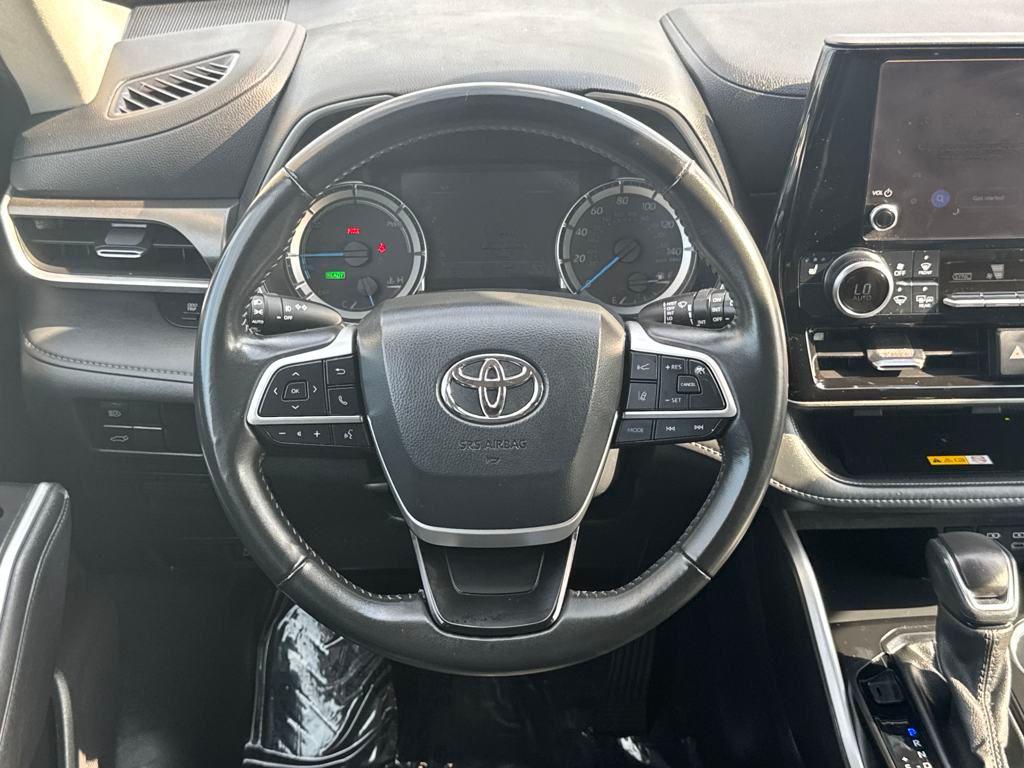 used 2024 Toyota Highlander Hybrid car, priced at $45,763