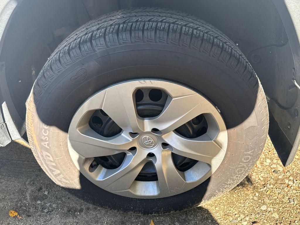 used 2020 Toyota RAV4 car, priced at $25,498