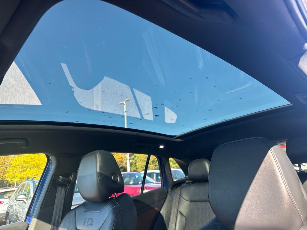 used 2021 Volkswagen ID.4 car, priced at $22,498