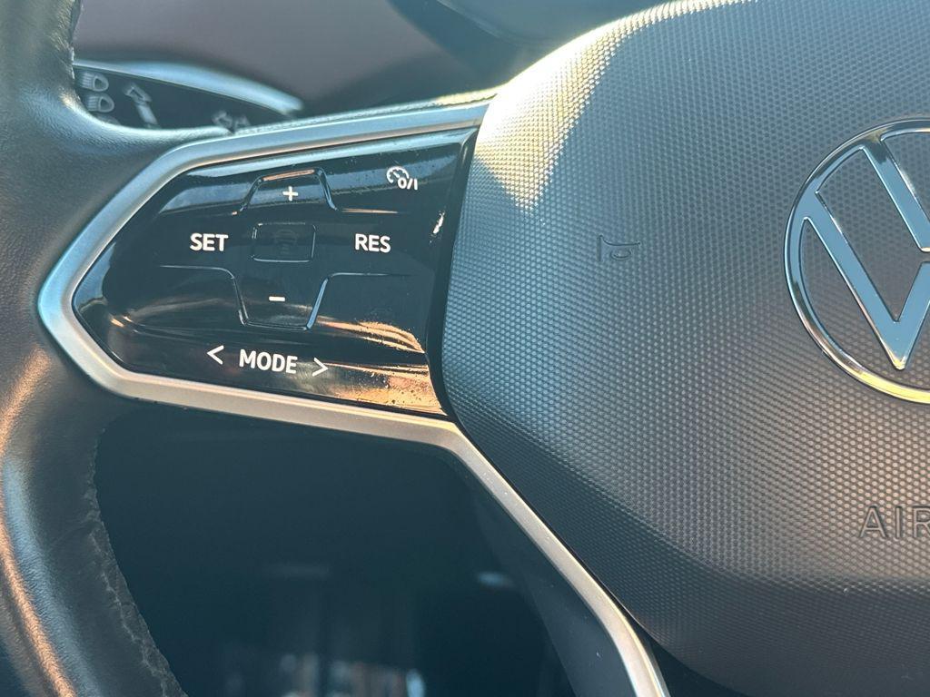 used 2021 Volkswagen ID.4 car, priced at $22,498