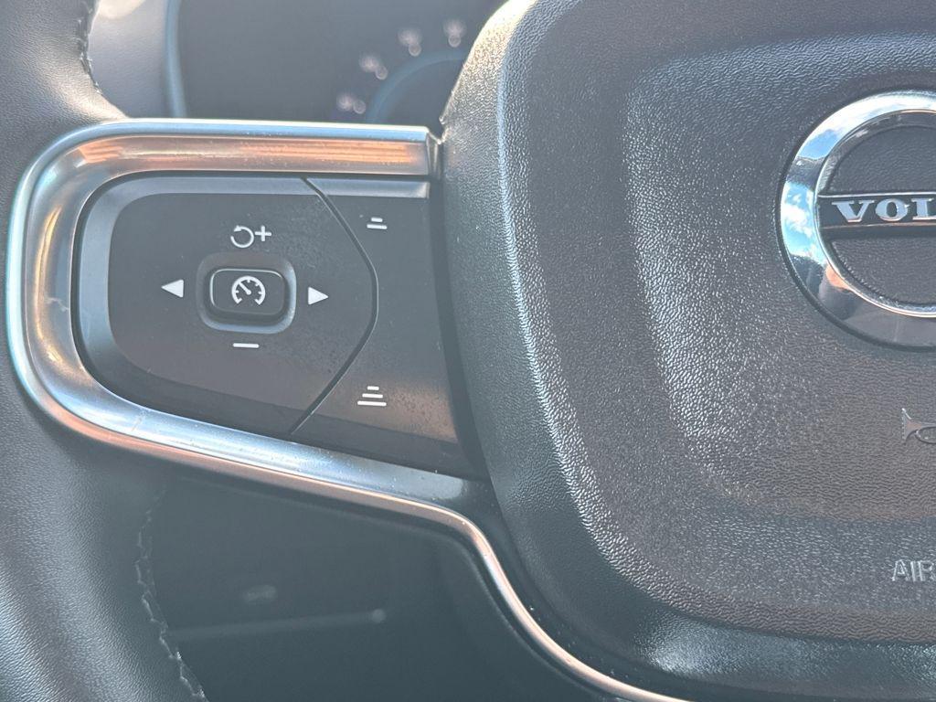 used 2023 Volvo C40 Recharge Pure Electric car, priced at $32,039