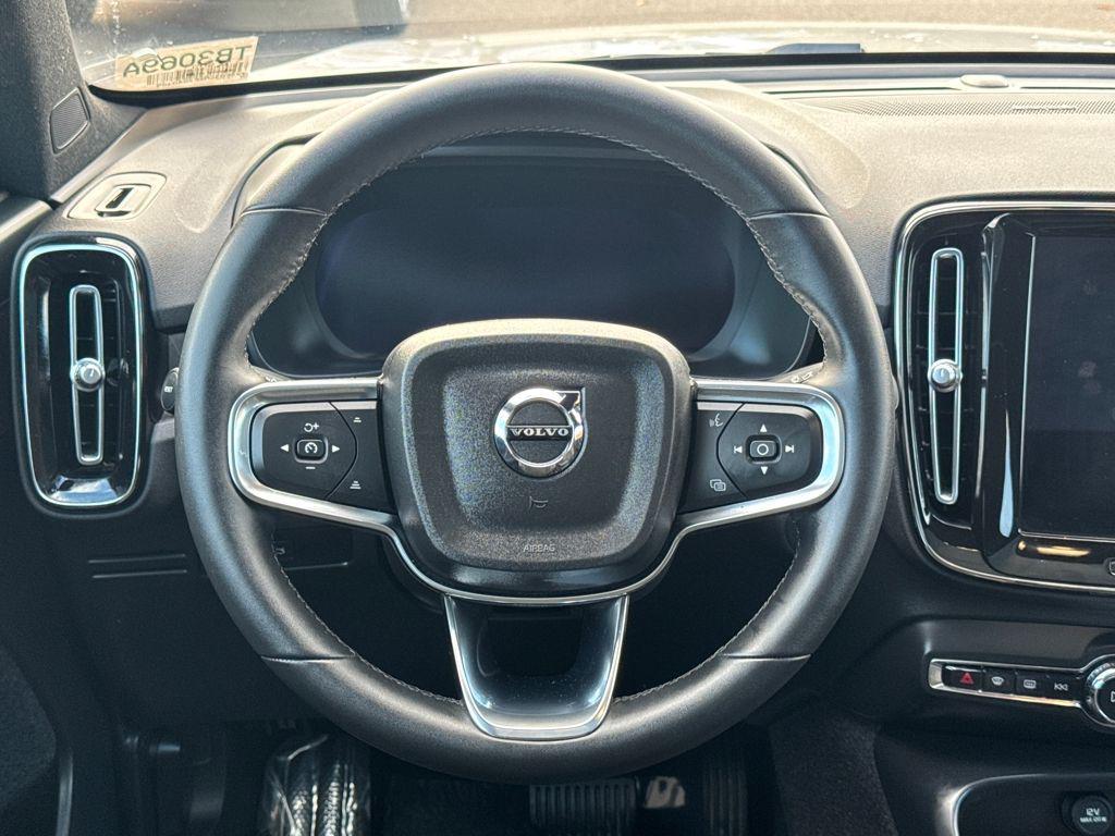 used 2023 Volvo C40 Recharge Pure Electric car, priced at $32,039