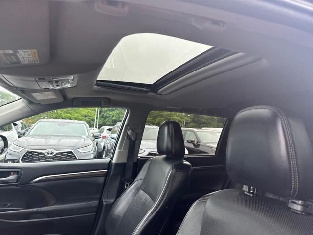 used 2016 Toyota Highlander car, priced at $43,599
