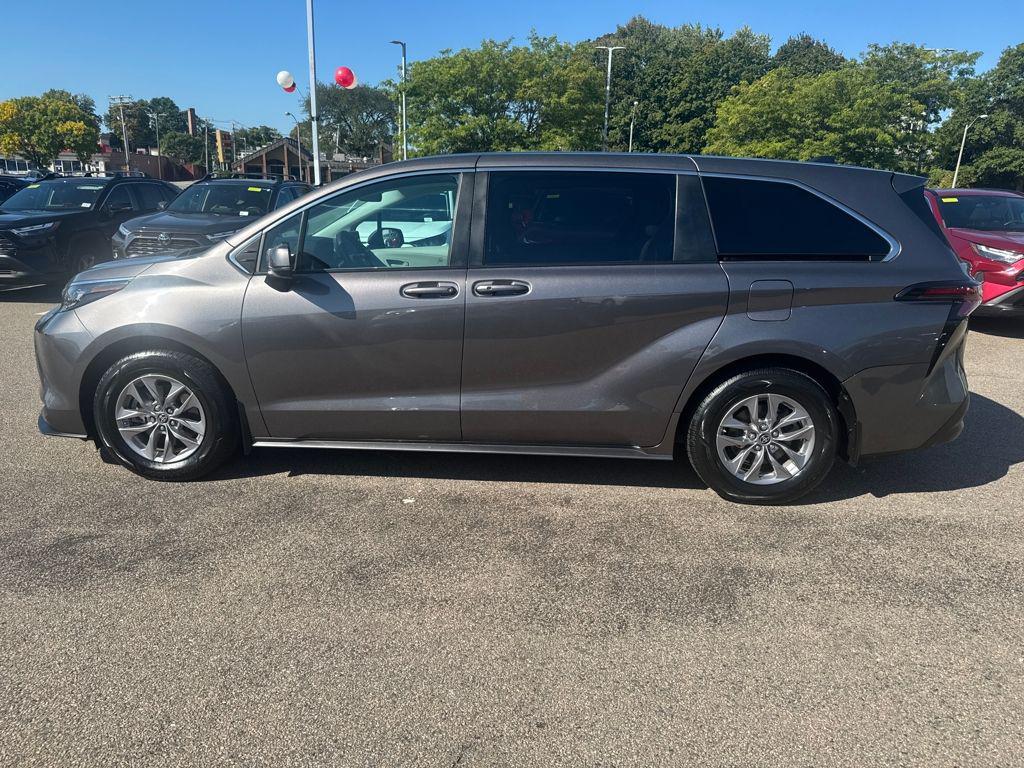used 2024 Toyota Sienna car, priced at $42,067