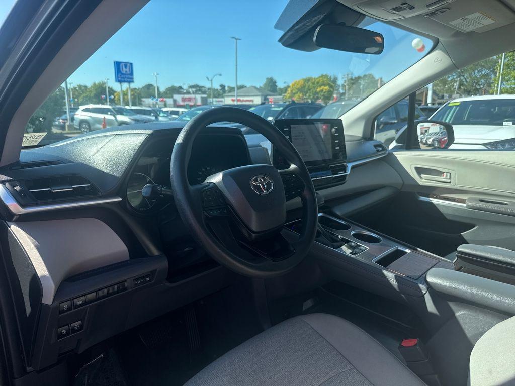 used 2024 Toyota Sienna car, priced at $42,067