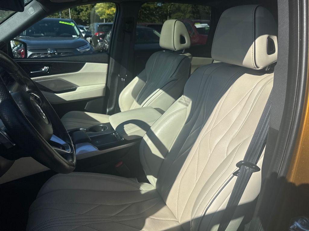 used 2022 Acura MDX car, priced at $48,443