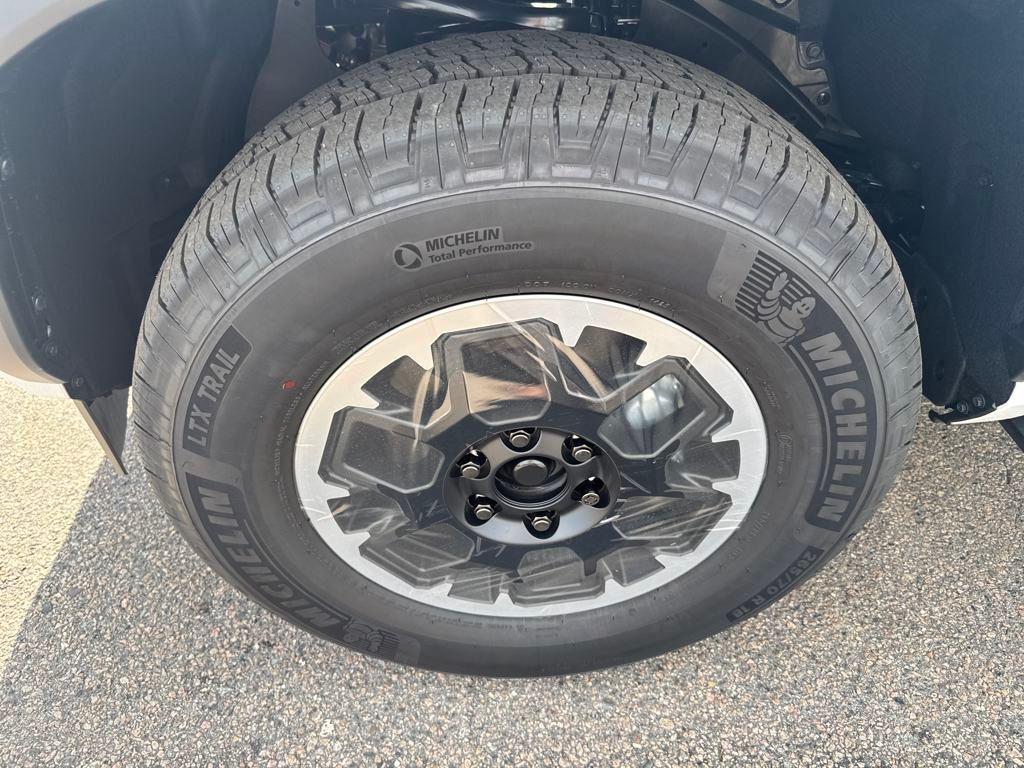 new 2025 Toyota 4Runner car, priced at $55,278