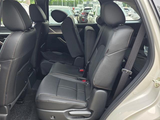 new 2025 Mazda CX-90 PHEV car, priced at $51,875