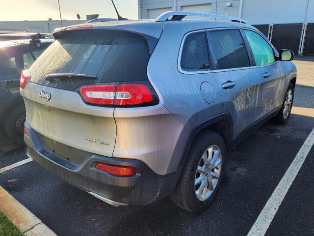 used 2015 Jeep Cherokee car, priced at $11,541