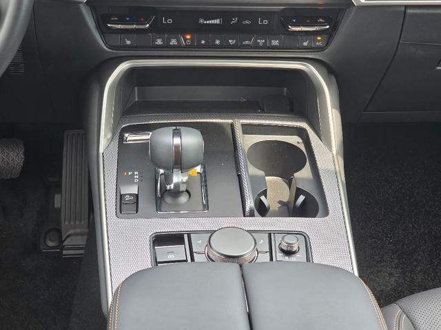 new 2025 Mazda CX-90 car, priced at $43,275