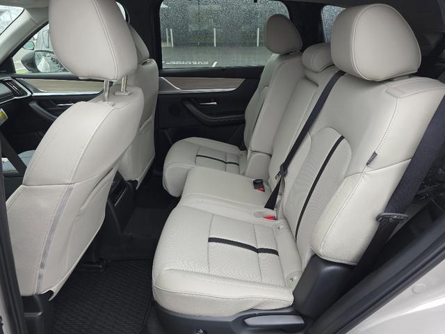 new 2025 Mazda CX-90 car, priced at $48,665