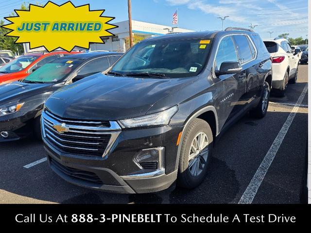 used 2023 Chevrolet Traverse car, priced at $32,981