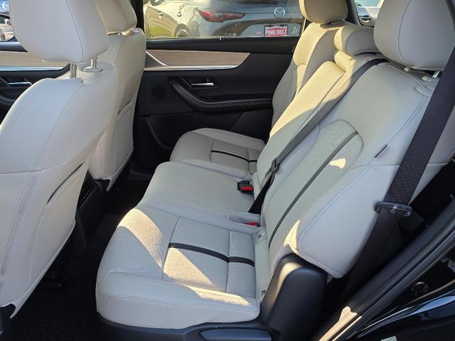 new 2025 Mazda CX-90 car, priced at $43,025